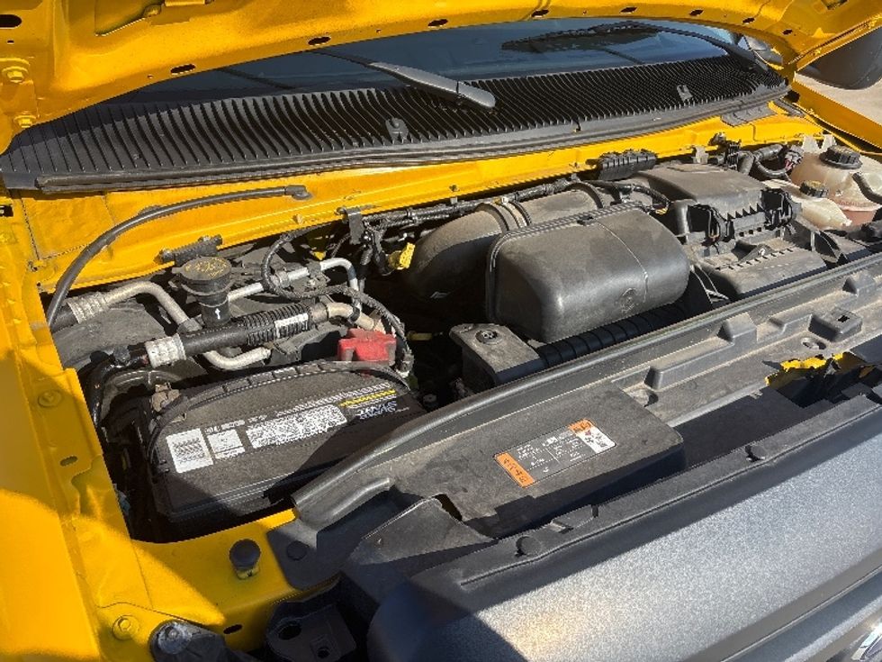 Light Duty Box Truck-Light and Medium Duty Trucks-Ford-2022-E350-Baton Rouge-LA-98,453\n\t\tmiles-$ 28,000 - Image 23