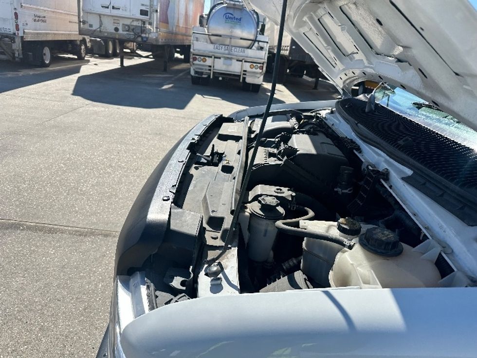 Light Duty Box Truck-Light and Medium Duty Trucks-Ford-2022-E350-Baton Rouge-LA-98,902\n\t\tmiles-$ 31,250 - Image 21