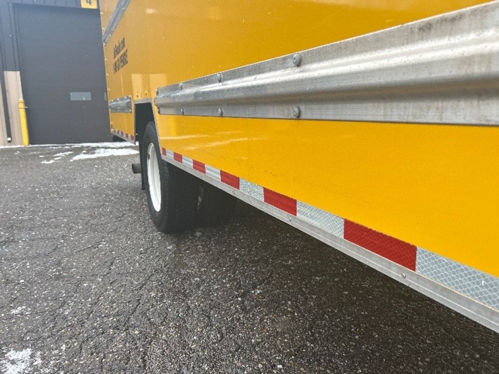 Light Duty Box Truck-Light and Medium Duty Trucks-Ford-2022-E350-Battle Creek-MI-78,423\n\t\tmiles-$ 34,500 - Image 14