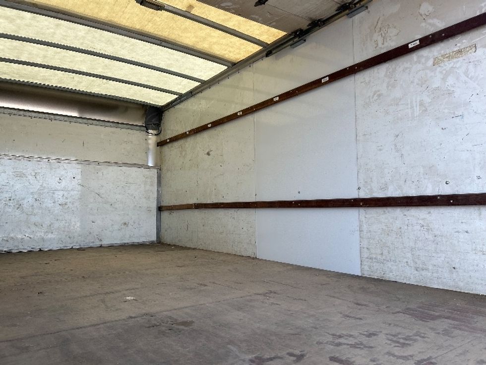 Light Duty Box Truck-Light and Medium Duty Trucks-Ford-2022-E350-Beaumont-TX-89,099\n\t\tmiles-$ 29,000 - Image 11