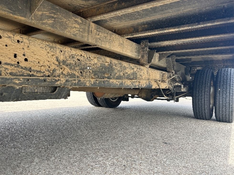 Light Duty Box Truck-Light and Medium Duty Trucks-Ford-2022-E350-Beaumont-TX-89,099\n\t\tmiles-$ 29,000 - Image 5