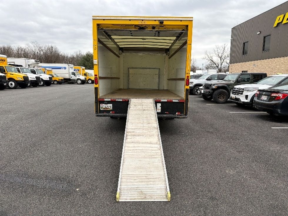 Light Duty Box Truck-Light and Medium Duty Trucks-Ford-2022-E350-Belcamp-MD-92,750\n\t\tmiles-$ 28,000 - Image 8