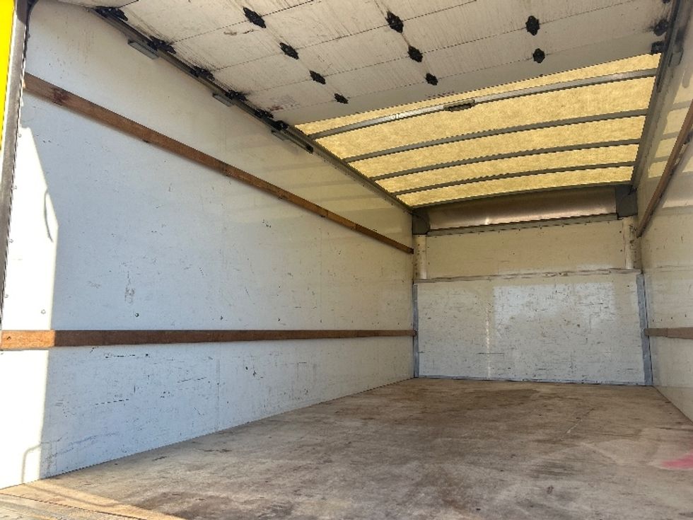 Light Duty Box Truck-Light and Medium Duty Trucks-Ford-2022-E350-Belden-MS-101,911\n\t\tmiles-$ 26,500 - Image 11