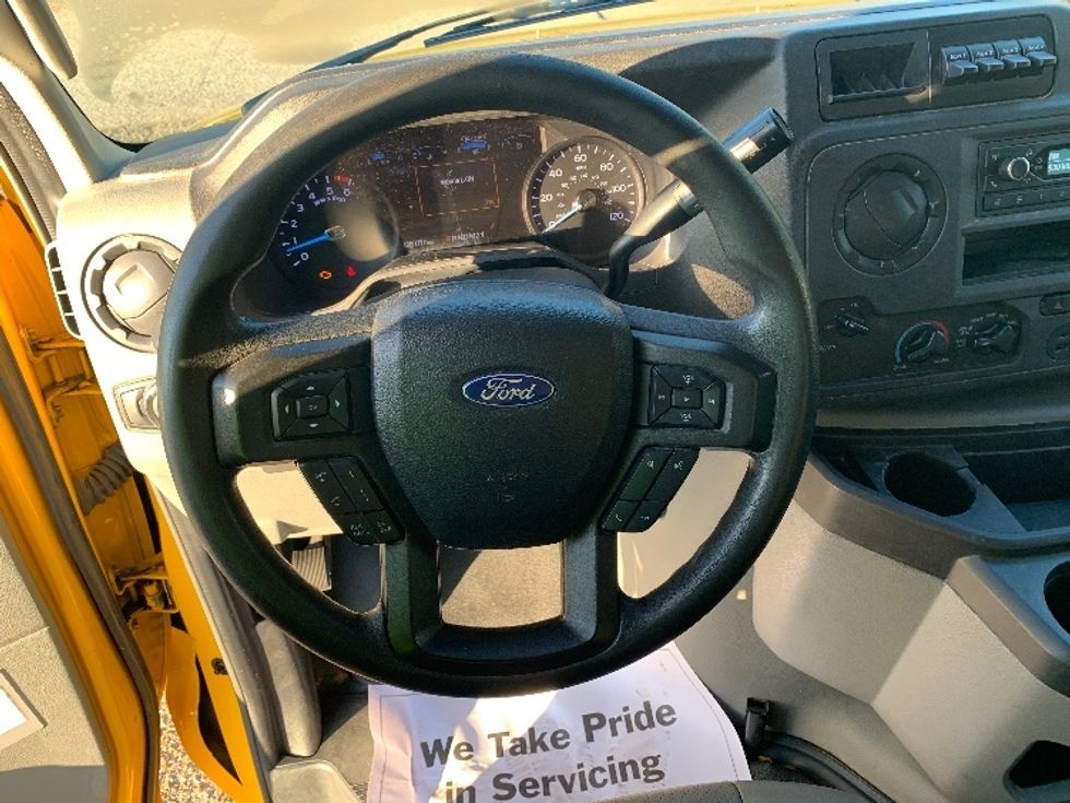 Light Duty Box Truck-Light and Medium Duty Trucks-Ford-2022-E350-Belden-MS-113,466\n\t\tmiles-$ 25,500 - Image 18