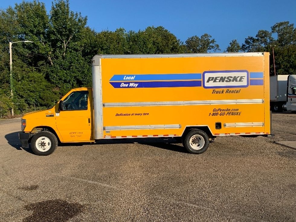 Light Duty Box Truck-Light and Medium Duty Trucks-Ford-2022-E350-Belden-MS-113,466\n\t\tmiles-$ 25,500 - Image 4