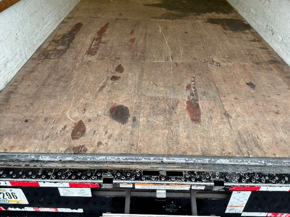 Light Duty Box Truck-Light and Medium Duty Trucks-Ford-2022-E350-Bensalem-PA-96,163\n\t\tmiles-$ 29,500 - Image 10