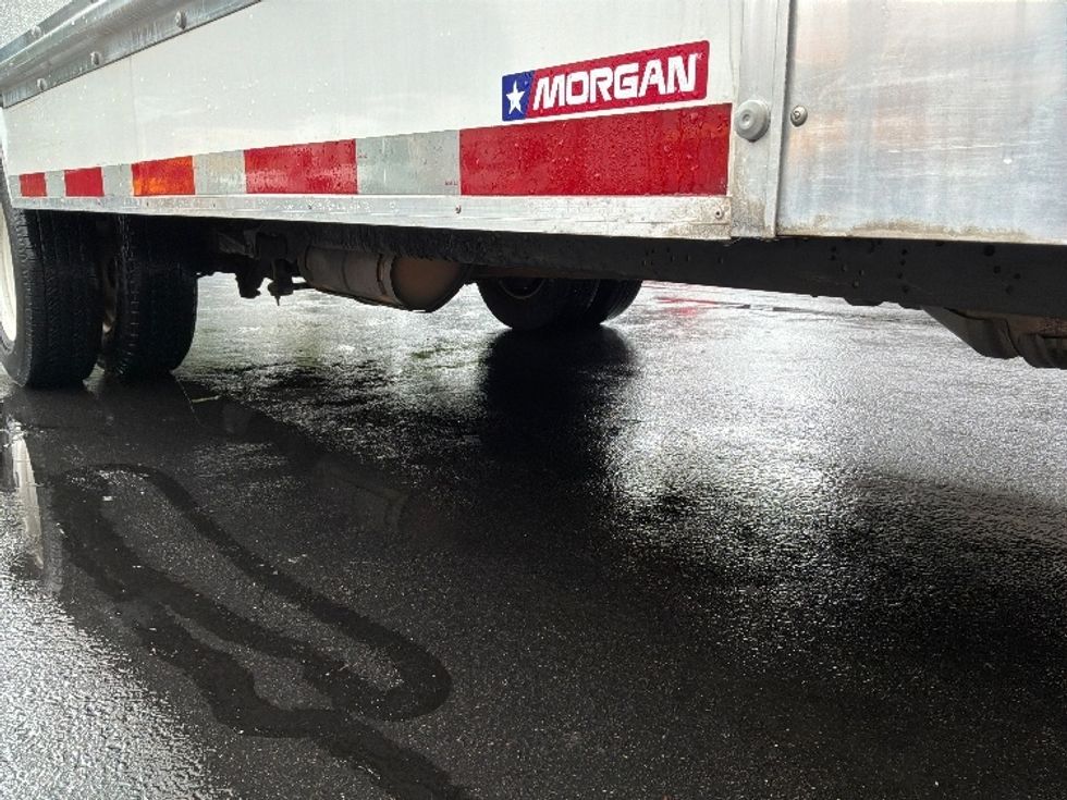 Light Duty Box Truck-Light and Medium Duty Trucks-Ford-2022-E350-Bensalem-PA-96,163\n\t\tmiles-$ 29,500 - Image 14
