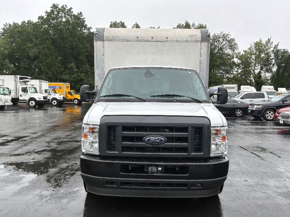 Light Duty Box Truck-Light and Medium Duty Trucks-Ford-2022-E350-Bensalem-PA-96,163\n\t\tmiles-$ 29,500 - Image 2
