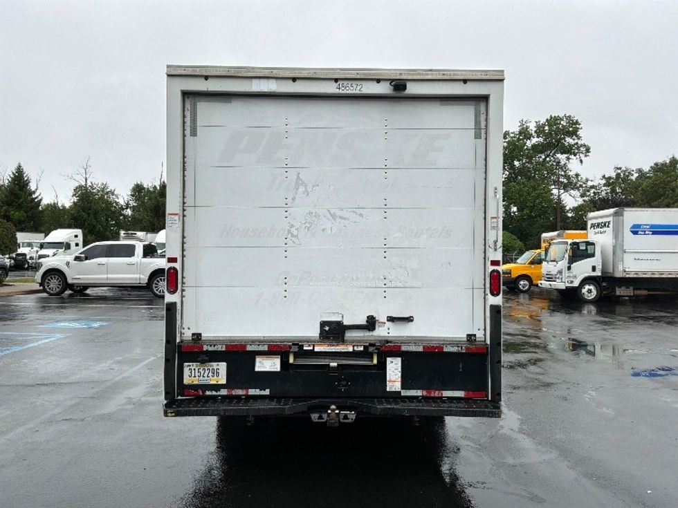 Light Duty Box Truck-Light and Medium Duty Trucks-Ford-2022-E350-Bensalem-PA-96,163\n\t\tmiles-$ 29,500 - Image 7