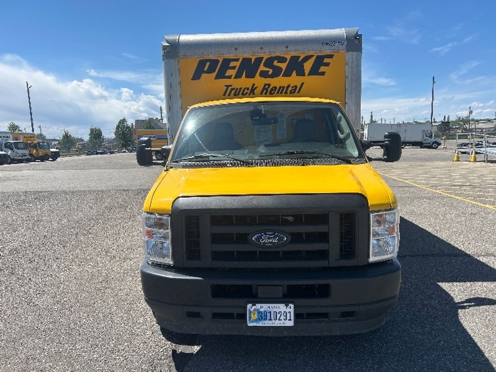 Light Duty Box Truck-Light and Medium Duty Trucks-Ford-2022-E350-Billings-MT-153,859\n\t\tmiles-$ 17,750 - Image 2