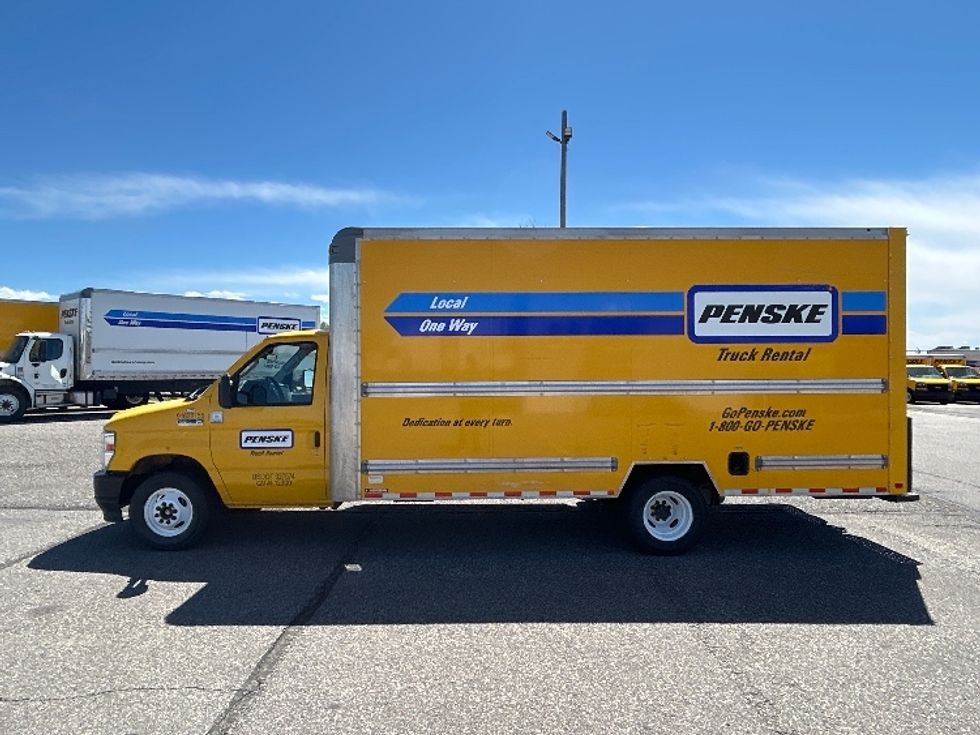 Light Duty Box Truck-Light and Medium Duty Trucks-Ford-2022-E350-Billings-MT-153,859\n\t\tmiles-$ 17,750 - Image 4