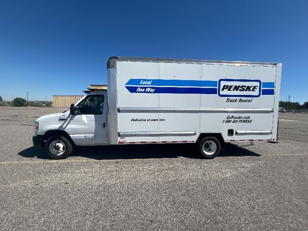 Light Duty Box Truck-Light and Medium Duty Trucks-Ford-2022-E350-Billings-MT-157,056\n\t\tmiles-$ 20,250 - Image 4