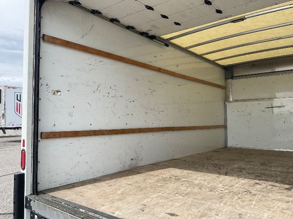 Light Duty Box Truck-Light and Medium Duty Trucks-Ford-2022-E350-Billings-MT-157,530\n\t\tmiles-$ 20,250 - Image 10