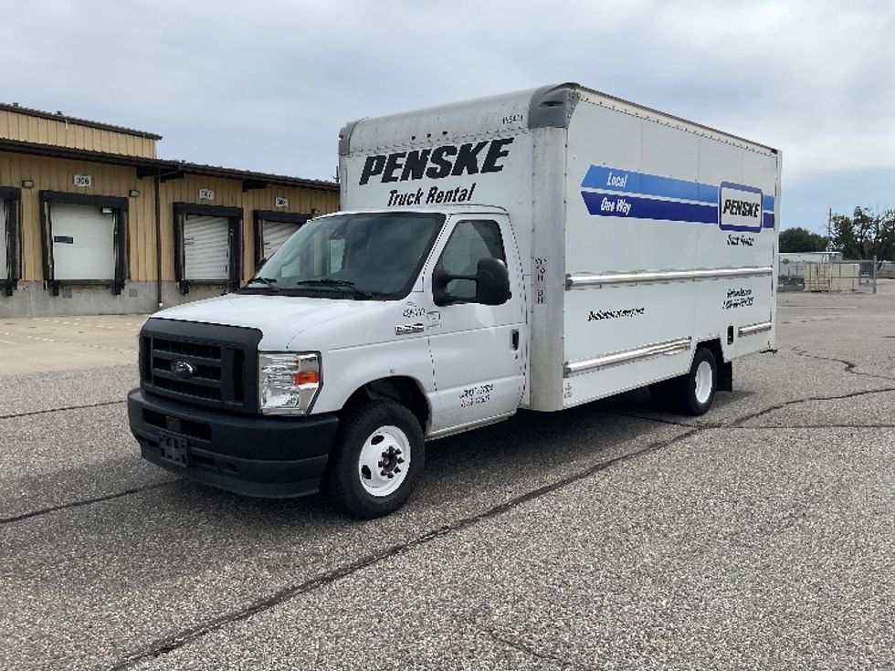 Light Duty Box Truck-Light and Medium Duty Trucks-Ford-2022-E350-Billings-MT-157,530\n\t\tmiles-$ 20,250 - Image 3