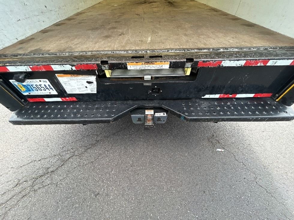 Light Duty Box Truck-Light and Medium Duty Trucks-Ford-2022-E350-Binghamton-NY-101,613\n\t\tmiles-$ 25,000 - Image 10