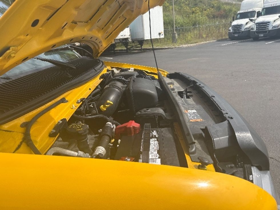 Light Duty Box Truck-Light and Medium Duty Trucks-Ford-2022-E350-Binghamton-NY-101,613\n\t\tmiles-$ 25,000 - Image 23