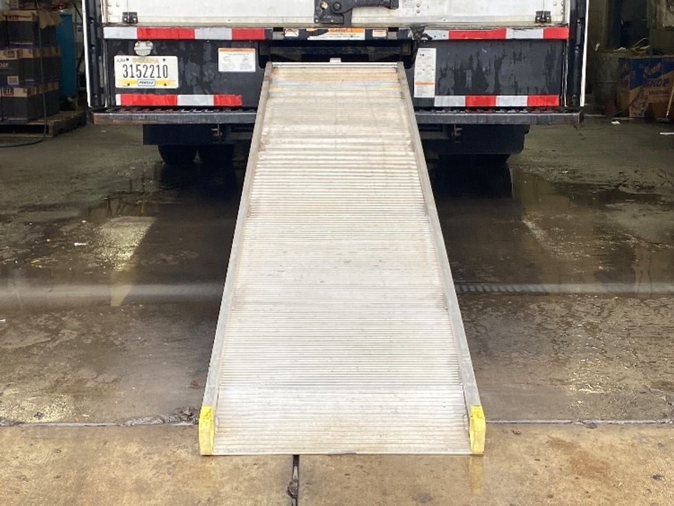 Light Duty Box Truck-Light and Medium Duty Trucks-Ford-2022-E350-Binghamton-NY-113,161\n\t\tmiles-$ 27,000 - Image 9