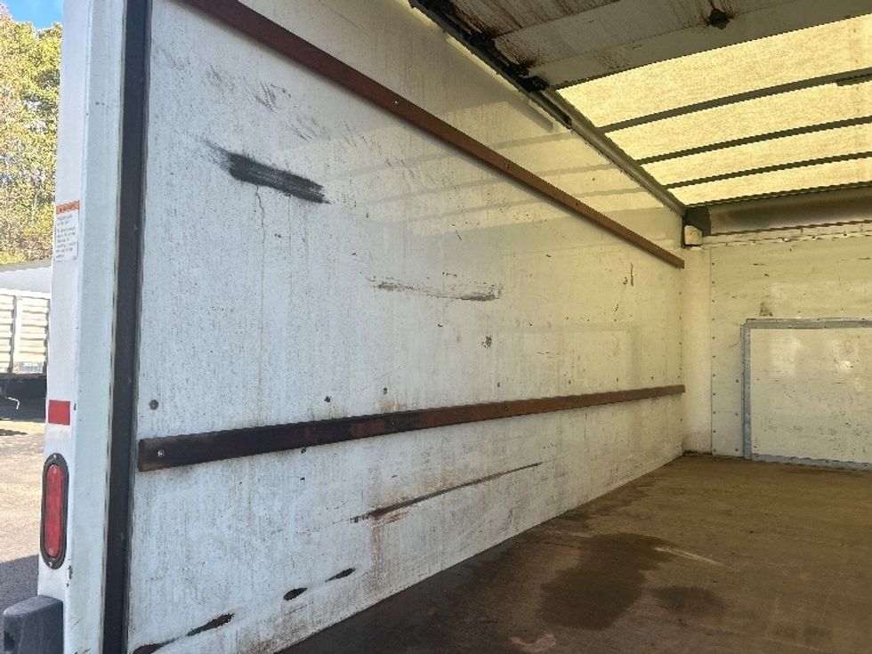 Light Duty Box Truck-Light and Medium Duty Trucks-Ford-2022-E350-Binghamton-NY-139,702\n\t\tmiles-$ 23,500 - Image 10