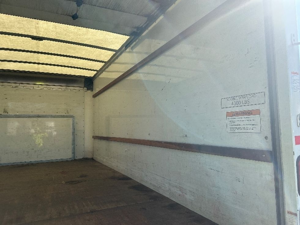Light Duty Box Truck-Light and Medium Duty Trucks-Ford-2022-E350-Binghamton-NY-139,702\n\t\tmiles-$ 23,500 - Image 11