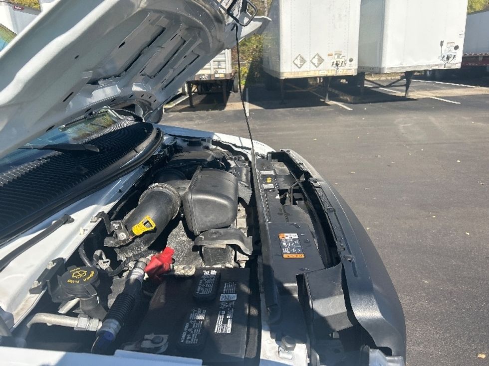Light Duty Box Truck-Light and Medium Duty Trucks-Ford-2022-E350-Binghamton-NY-139,702\n\t\tmiles-$ 23,500 - Image 22