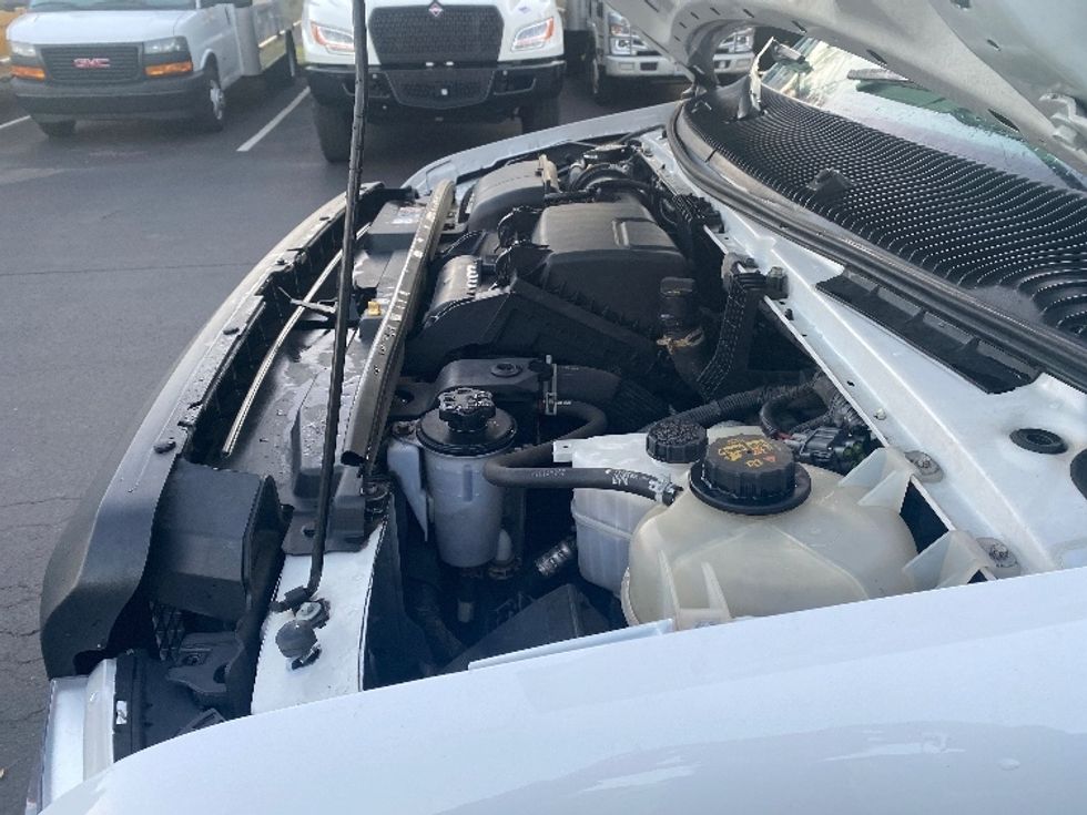 Light Duty Box Truck-Light and Medium Duty Trucks-Ford-2022-E350-Binghamton-NY-140,057\n\t\tmiles-$ 24,000 - Image 24