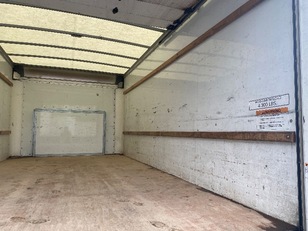 Light Duty Box Truck-Light and Medium Duty Trucks-Ford-2022-E350-Binghamton-NY-85,284\n\t\tmiles-$ 30,750 - Image 12