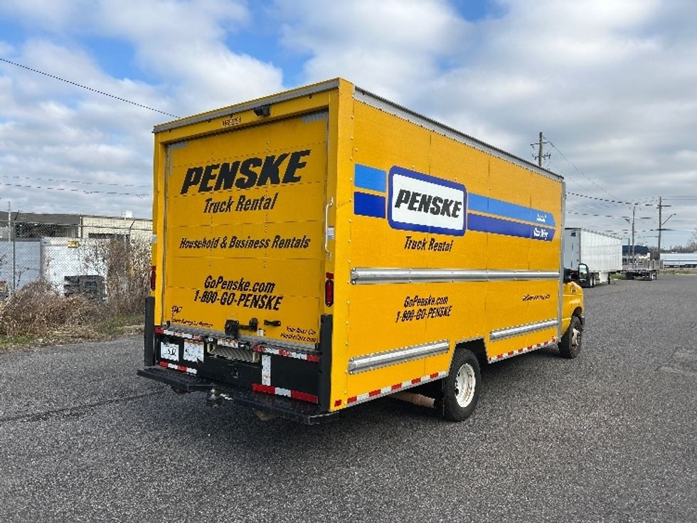 Light Duty Box Truck-Light and Medium Duty Trucks-Ford-2022-E350-Birmingham-AL-107,000\n\t\tmiles-$ 28,000 - Image 13