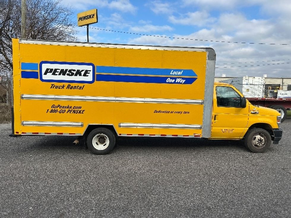 Light Duty Box Truck-Light and Medium Duty Trucks-Ford-2022-E350-Birmingham-AL-107,000\n\t\tmiles-$ 28,000 - Image 15