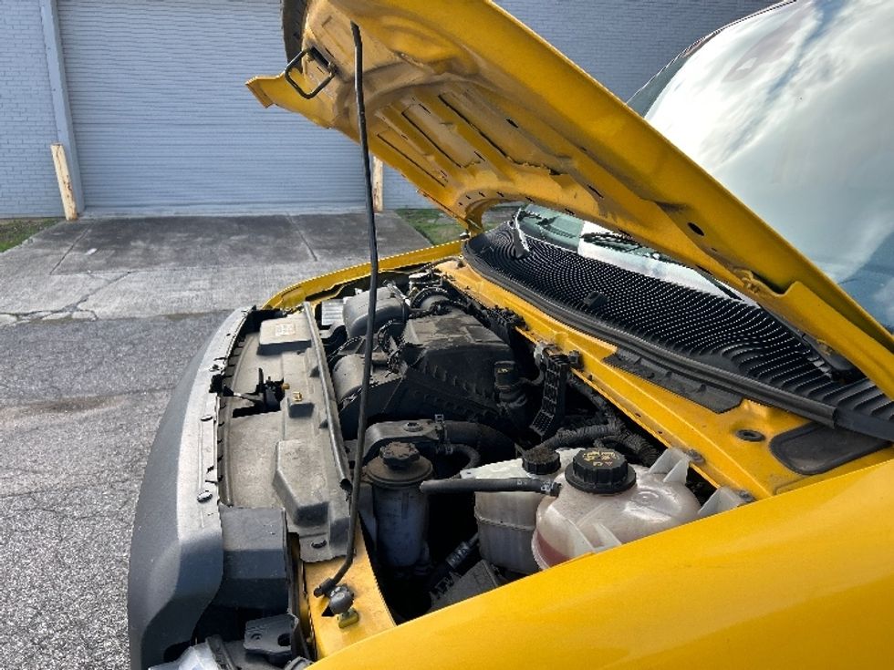 Light Duty Box Truck-Light and Medium Duty Trucks-Ford-2022-E350-Birmingham-AL-107,000\n\t\tmiles-$ 28,000 - Image 24