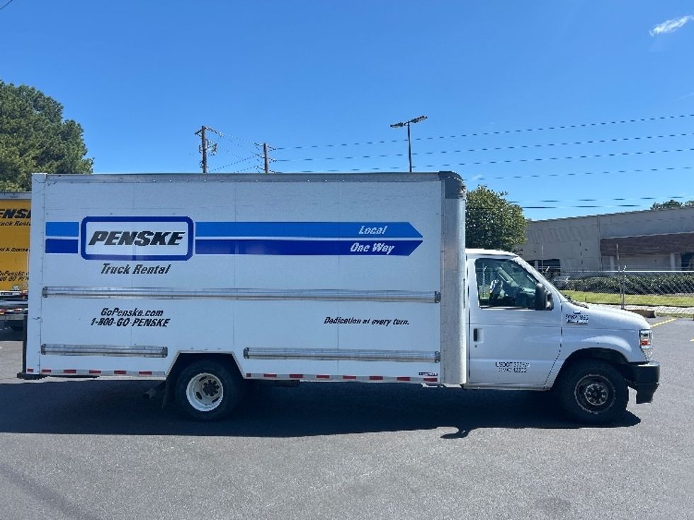 Light Duty Box Truck-Light and Medium Duty Trucks-Ford-2022-E350-Birmingham-AL-146,632\n\t\tmiles-$ 21,000 - Image 14