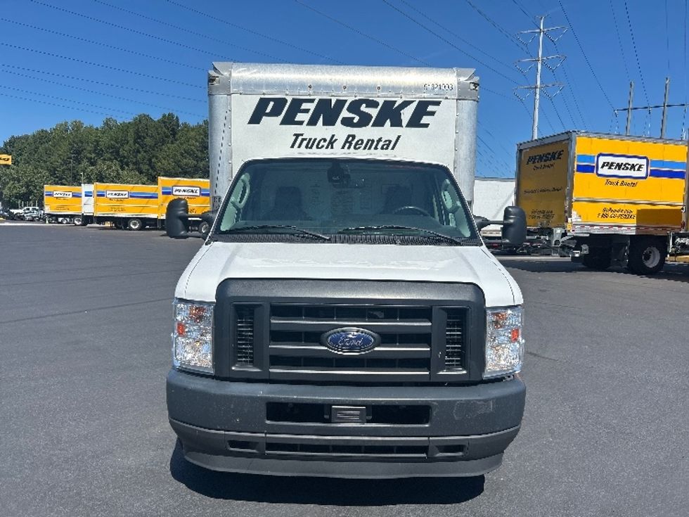 Light Duty Box Truck-Light and Medium Duty Trucks-Ford-2022-E350-Birmingham-AL-146,632\n\t\tmiles-$ 21,000 - Image 2