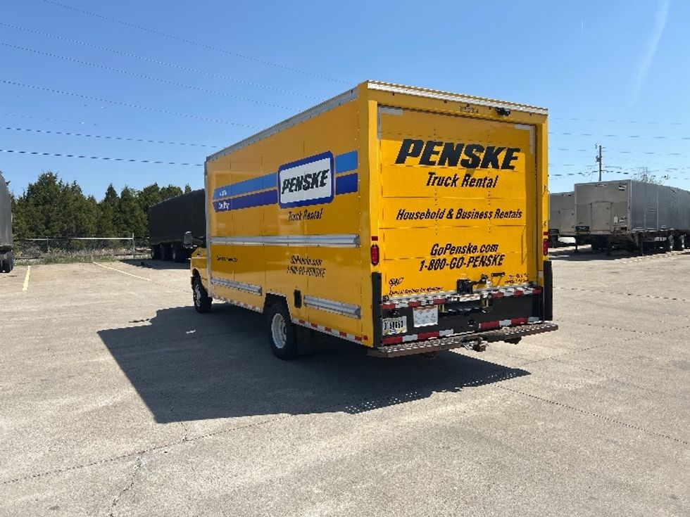 Light Duty Box Truck-Light and Medium Duty Trucks-Ford-2022-E350-Bowling Green-KY-85,562\n\t\tmiles-$ 28,750 - Image 6