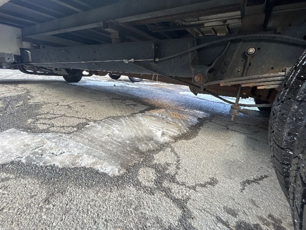 Light Duty Box Truck-Light and Medium Duty Trucks-Ford-2022-E350-Braintree-MA-125,511\n\t\tmiles-$ 25,000 - Image 5