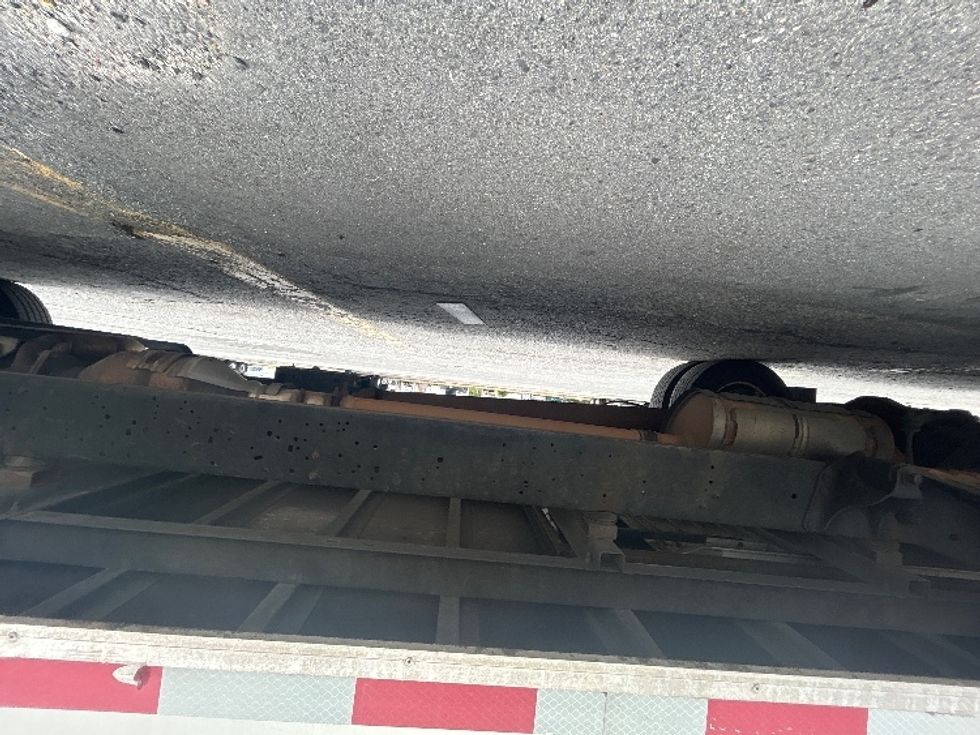Light Duty Box Truck-Light and Medium Duty Trucks-Ford-2022-E350-Braintree-MA-151,621\n\t\tmiles-$ 20,750 - Image 13