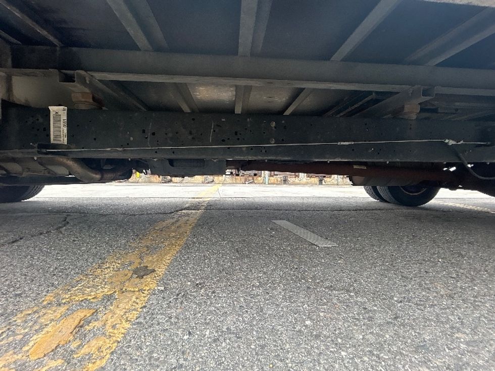 Light Duty Box Truck-Light and Medium Duty Trucks-Ford-2022-E350-Braintree-MA-151,621\n\t\tmiles-$ 20,750 - Image 5
