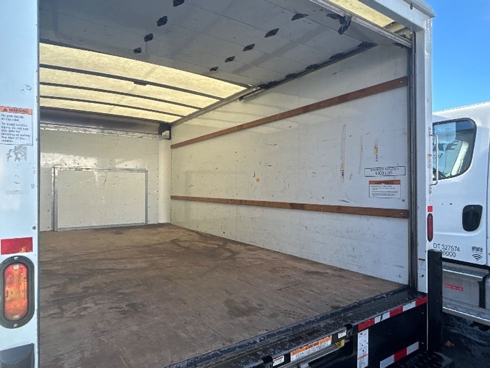 Light Duty Box Truck-Light and Medium Duty Trucks-Ford-2022-E350-Braintree-MA-91,668\n\t\tmiles-$ 30,000 - Image 11