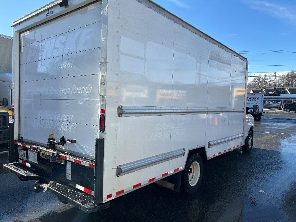 Light Duty Box Truck-Light and Medium Duty Trucks-Ford-2022-E350-Braintree-MA-91,668\n\t\tmiles-$ 30,000 - Image 12