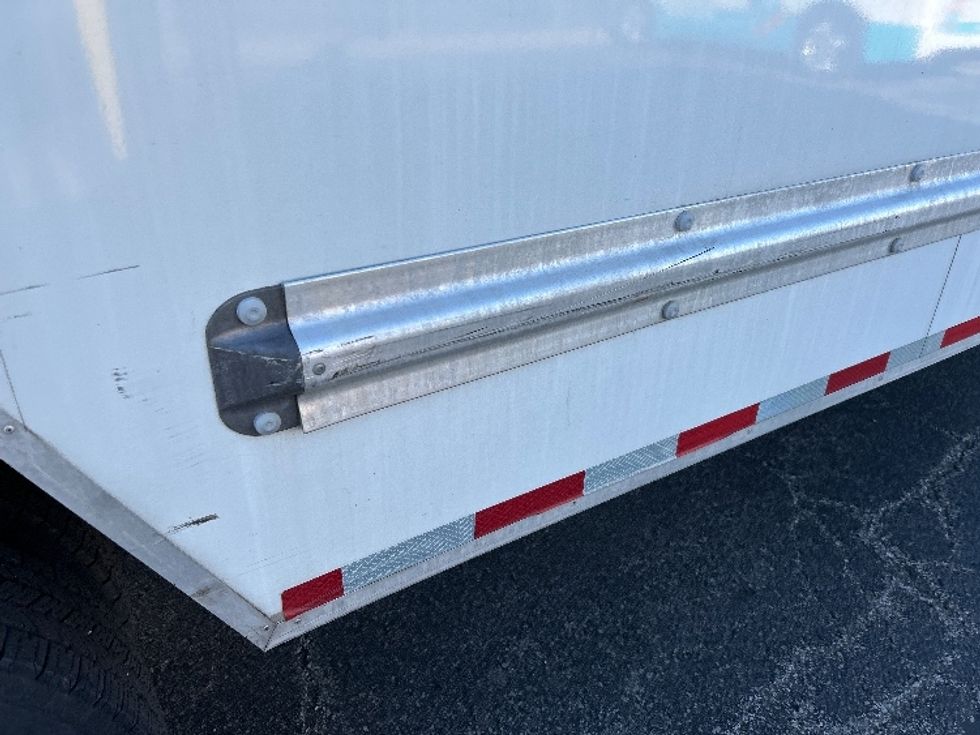 Light Duty Box Truck-Light and Medium Duty Trucks-Ford-2022-E350-Braintree-MA-91,668\n\t\tmiles-$ 30,000 - Image 24