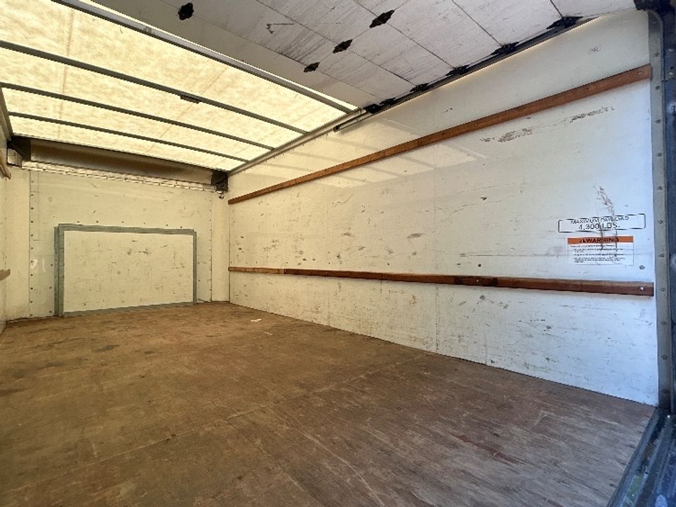 Light Duty Box Truck-Light and Medium Duty Trucks-Ford-2022-E350-Braintree-MA-92,054\n\t\tmiles-$ 28,000 - Image 9