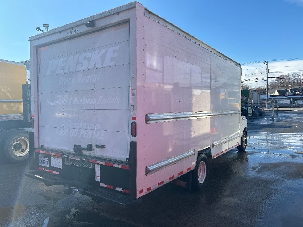 Light Duty Box Truck-Light and Medium Duty Trucks-Ford-2022-E350-Braintree-MA-93,396\n\t\tmiles-$ 29,750 - Image 12