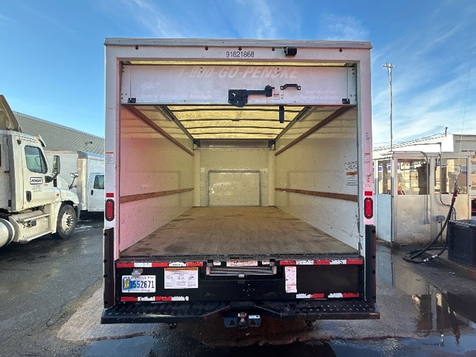 Light Duty Box Truck-Light and Medium Duty Trucks-Ford-2022-E350-Braintree-MA-93,396\n\t\tmiles-$ 29,750 - Image 8