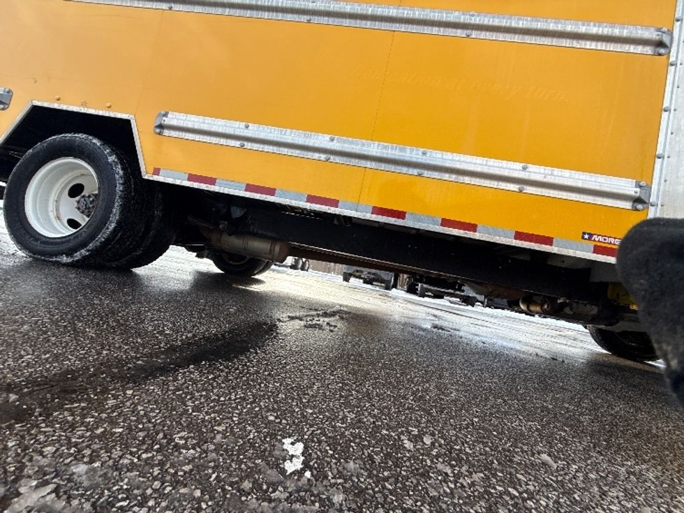 Light Duty Box Truck-Light and Medium Duty Trucks-Ford-2022-E350-Brook Park-OH-91,947\n\t\tmiles-$ 28,500 - Image 14