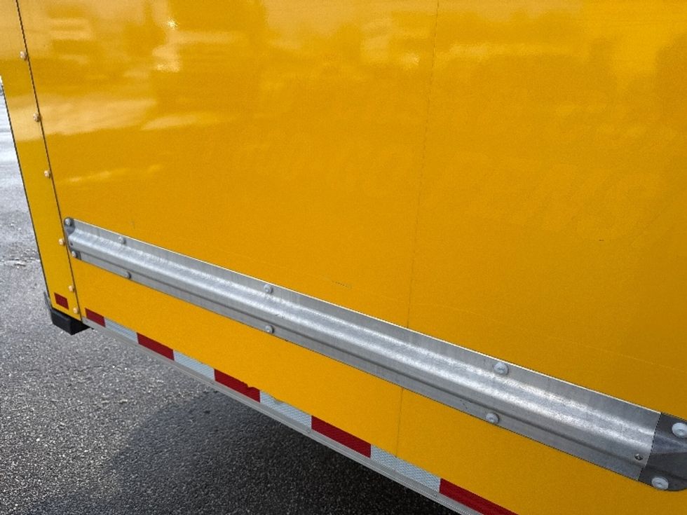 Light Duty Box Truck-Light and Medium Duty Trucks-Ford-2022-E350-Brook Park-OH-91,947\n\t\tmiles-$ 28,500 - Image 31