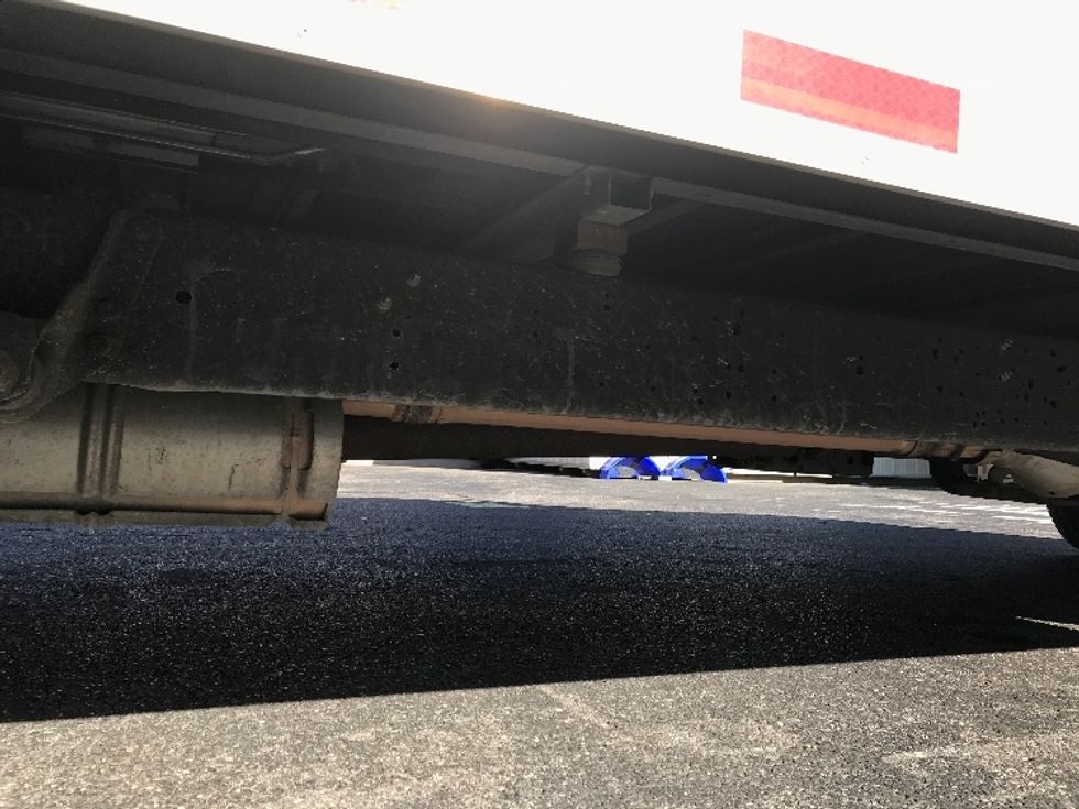 Light Duty Box Truck-Light and Medium Duty Trucks-Ford-2022-E350-Brooklyn Park-MN-100,954\n\t\tmiles-$ 31,250 - Image 14