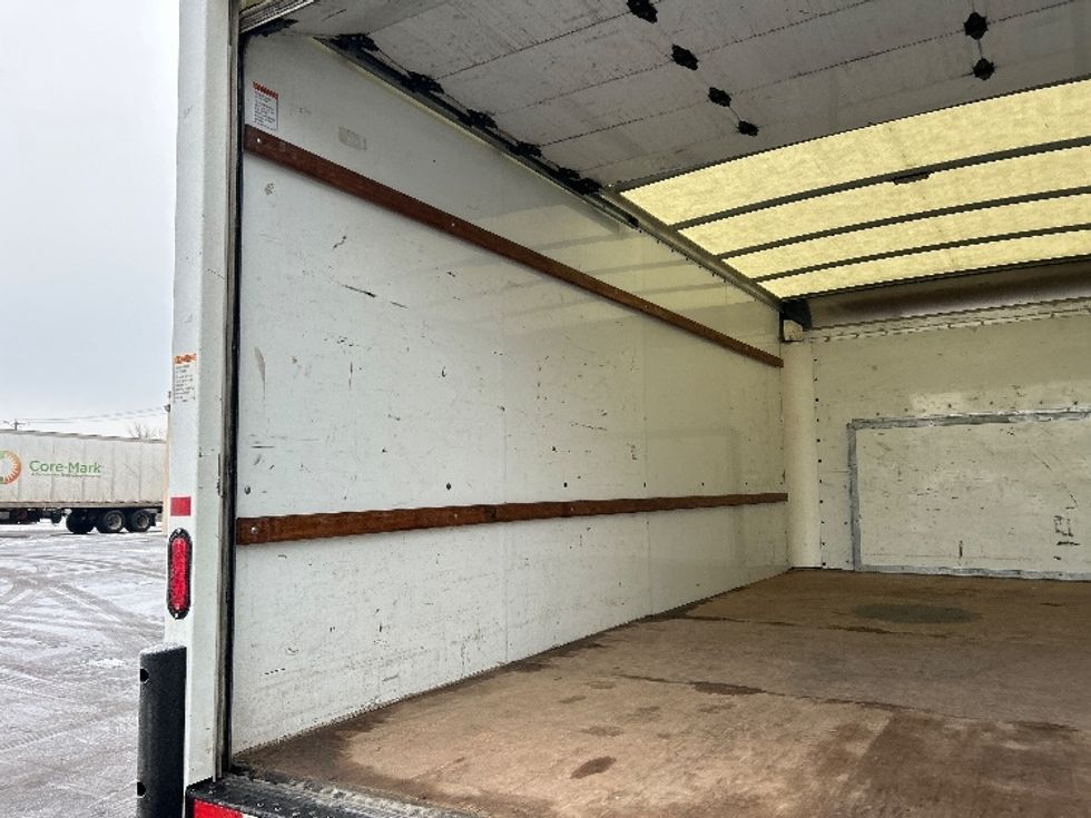 Light Duty Box Truck-Light and Medium Duty Trucks-Ford-2022-E350-Brooklyn Park-MN-103,806\n\t\tmiles-$ 30,750 - Image 11