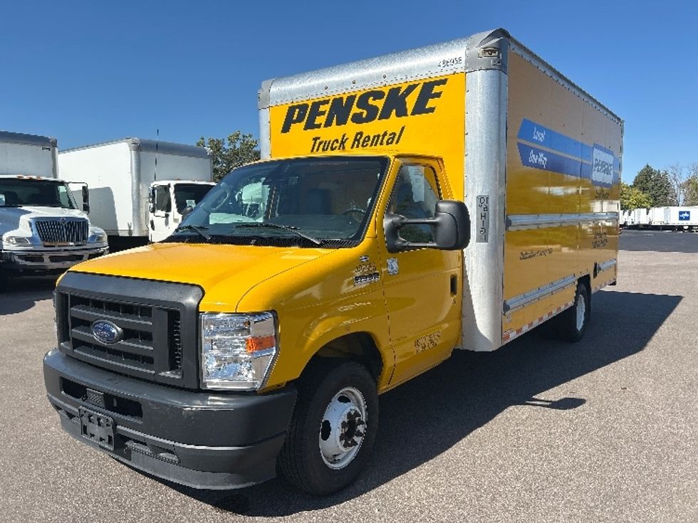 Light Duty Box Truck-Light and Medium Duty Trucks-Ford-2022-E350-Brooklyn Park-MN-109,515\n\t\tmiles-$ 25,750 - Image 3