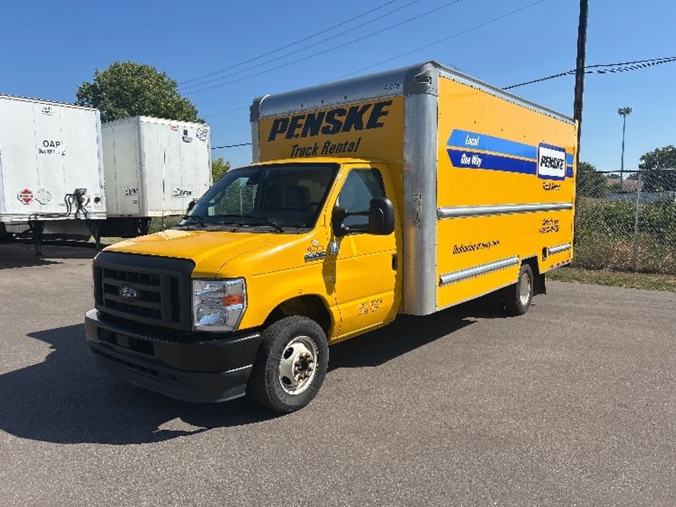 Light Duty Box Truck-Light and Medium Duty Trucks-Ford-2022-E350-Brooklyn Park-MN-140,034\n\t\tmiles-$ 20,750 - Image 3