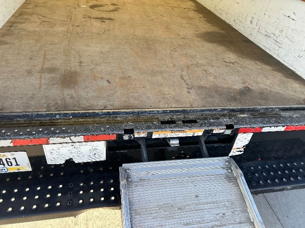 Light Duty Box Truck-Light and Medium Duty Trucks-Ford-2022-E350-Brooklyn Park-MN-162,947\n\t\tmiles-$ 17,000 - Image 10