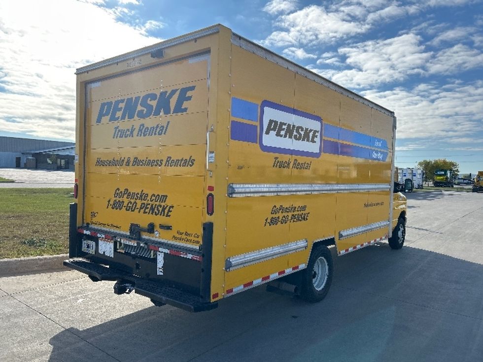 Light Duty Box Truck-Light and Medium Duty Trucks-Ford-2022-E350-Brooklyn Park-MN-162,947\n\t\tmiles-$ 17,000 - Image 13