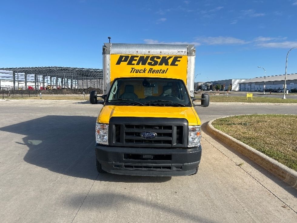 Light Duty Box Truck-Light and Medium Duty Trucks-Ford-2022-E350-Brooklyn Park-MN-162,947\n\t\tmiles-$ 17,000 - Image 2